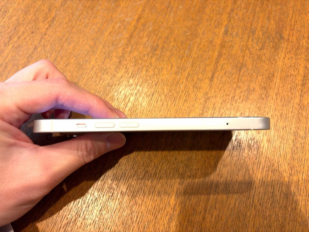 Apple iPhone 13 128GB SIMフリー