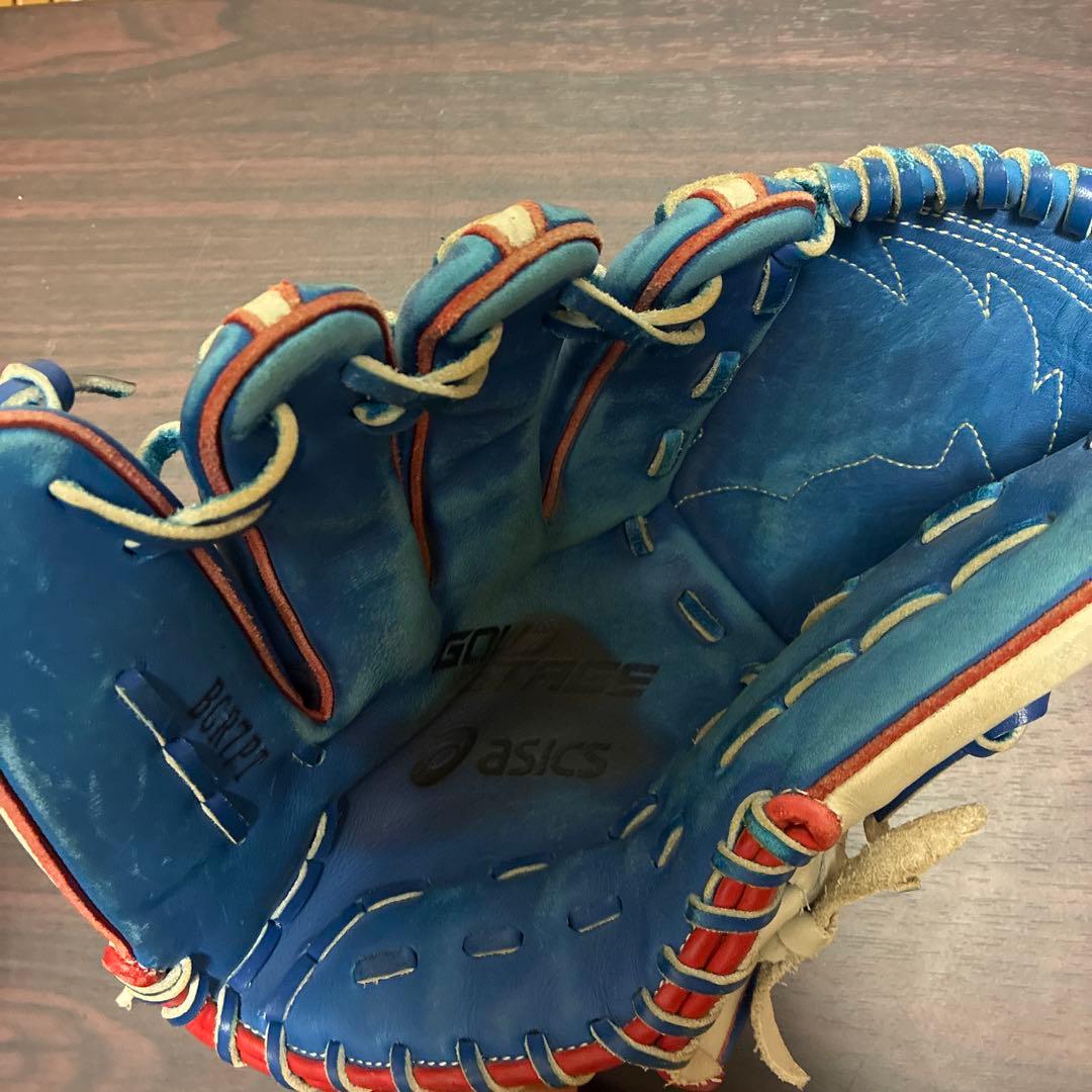 左投手用グローブ ダルビッシュ有モデル
