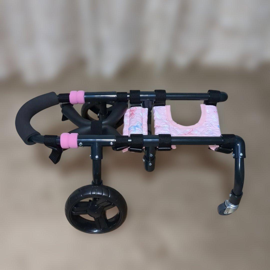 ワンちゃん4輪　リハビリ　食事補助　犬用車椅子　歩行補助　犬の歩行器