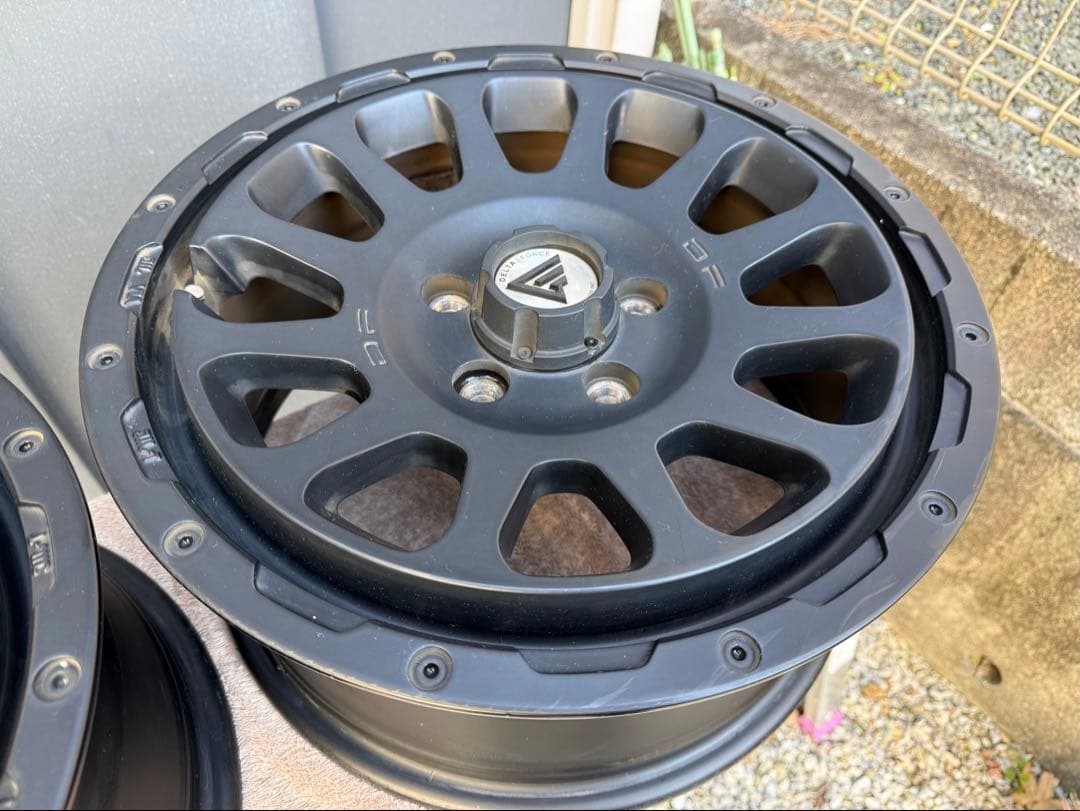 【中古】B:(2本）デルタフォースオーバル デリカD5用