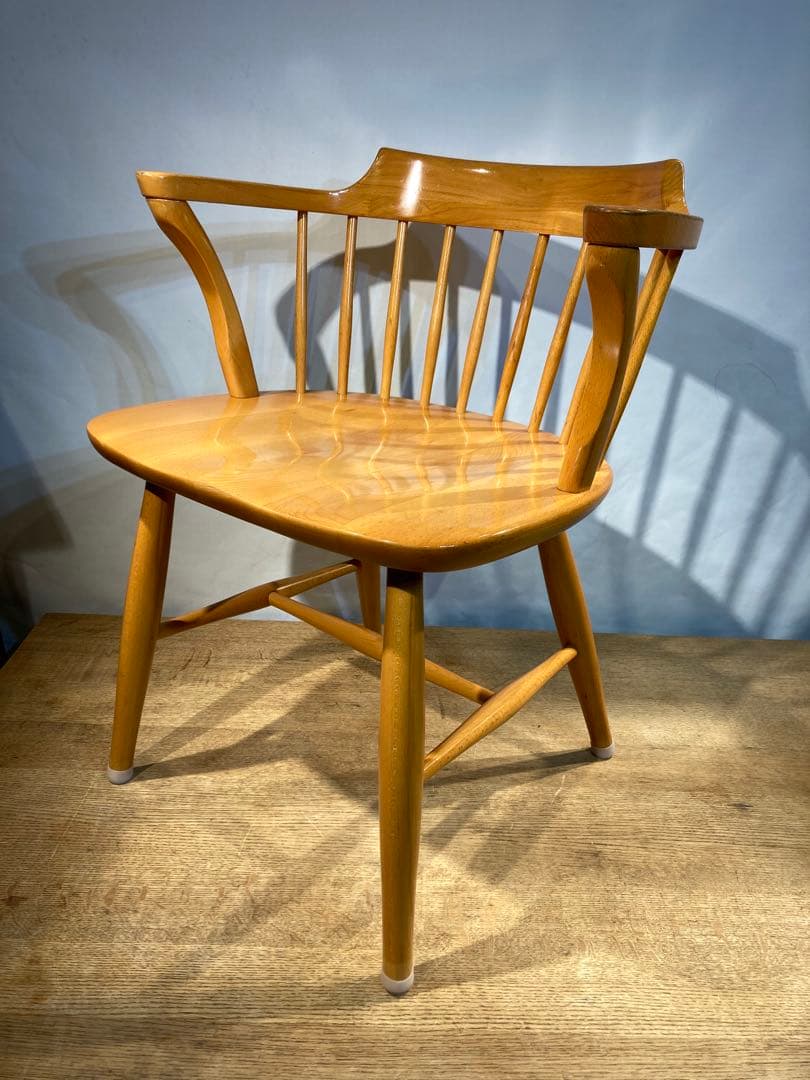 ラスト一点画像76枚 キツツキ ダイニングチェア ナチュラル 昭和56年 アーム