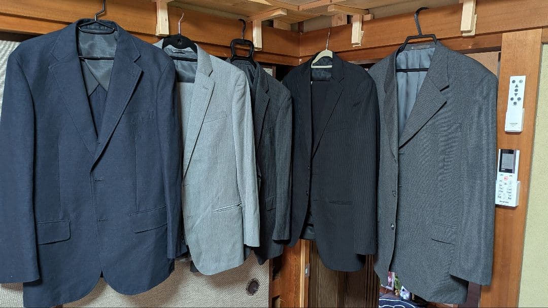 A7サイズ ビジネス用スリーピース、スーツ、ジャケット まとめて9着