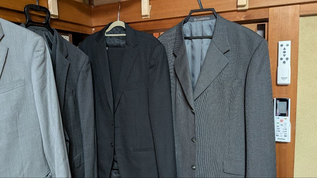 A7サイズ ビジネス用スリーピース、スーツ、ジャケット まとめて9着