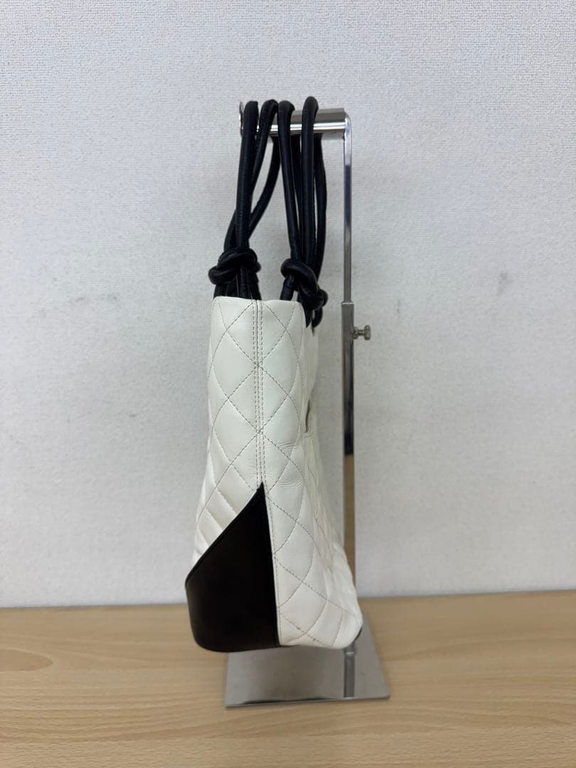 CHANEL シャネル　カンボンライン　トートバッグ　ミディアムトート