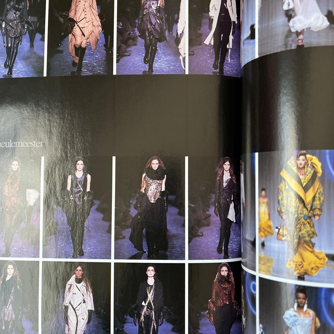 女性情報誌 VOGUE Italia 2004 No.647