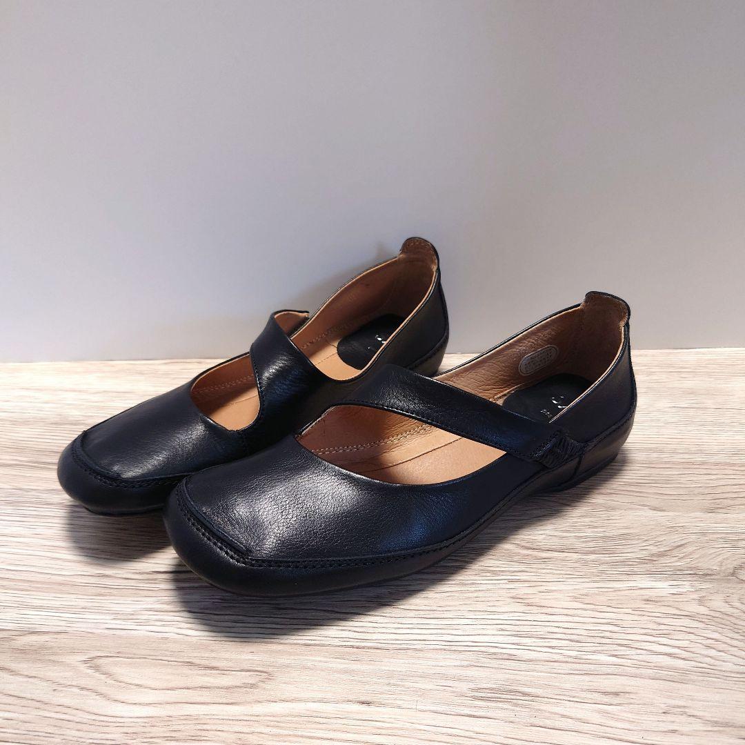 SAYA プラットシューズ　ブラック　24.5cm