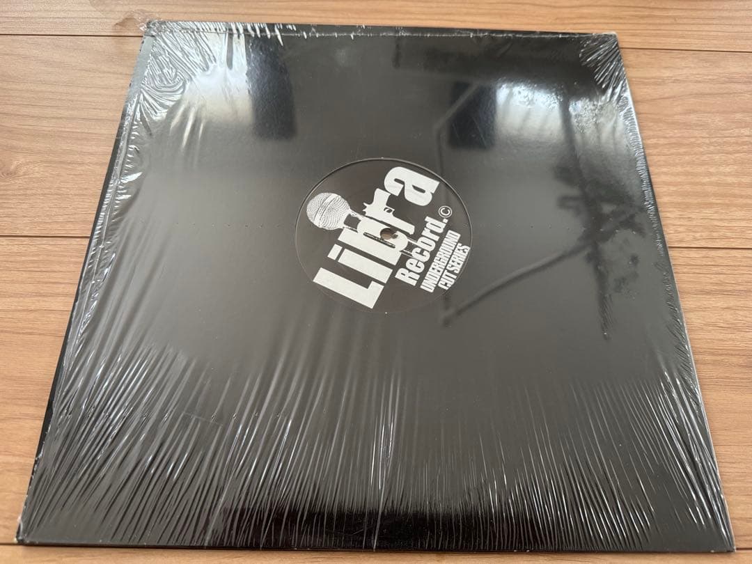 JUSWANNA★BLACK BOX