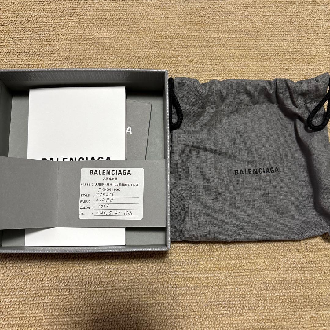 バレンシアガ　メンズ二つ折り財布