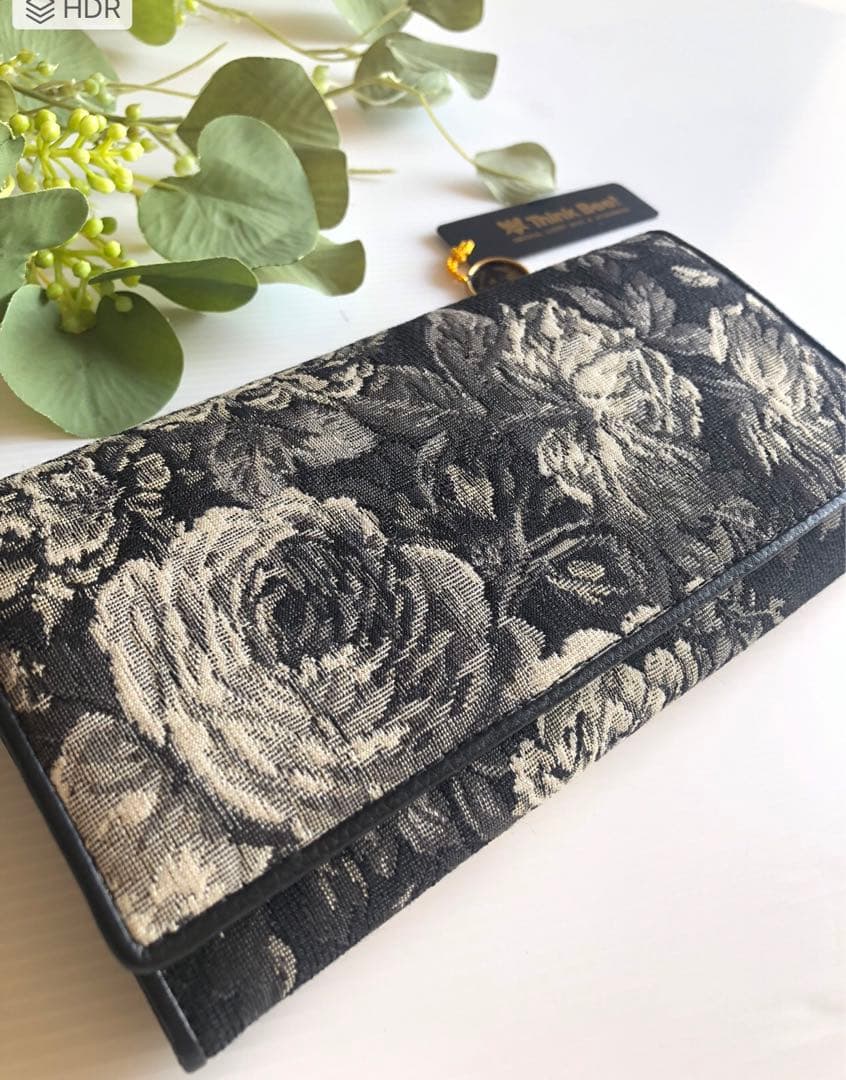 新品シンクビーThink Bee!　ノクターンローズ薔薇　長財布 黒系