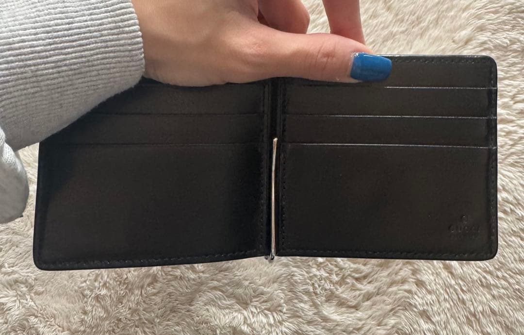 GUCCI ブラック レザー マネークリップ