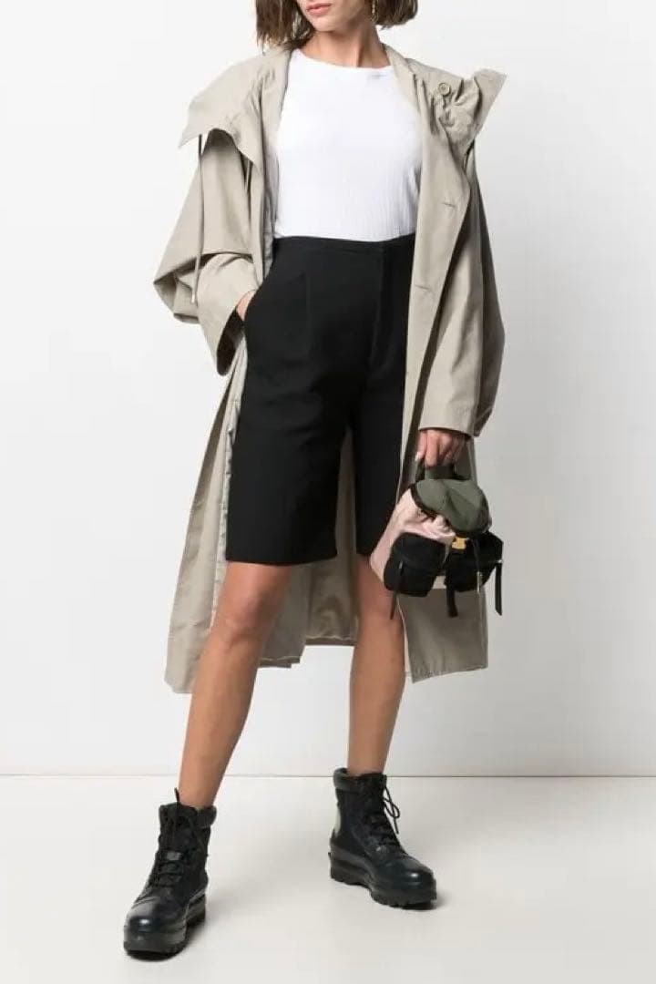 モンクレール DAUPHINE バッグ 美品　タグ付き 保存袋付き 正規品 希少