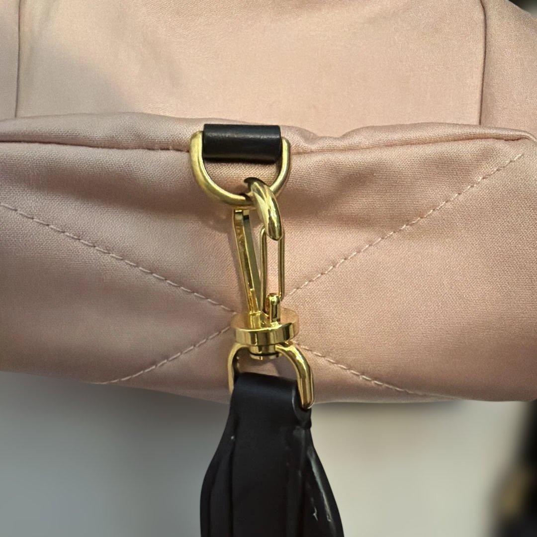 モンクレール DAUPHINE バッグ 美品　タグ付き 保存袋付き 正規品 希少