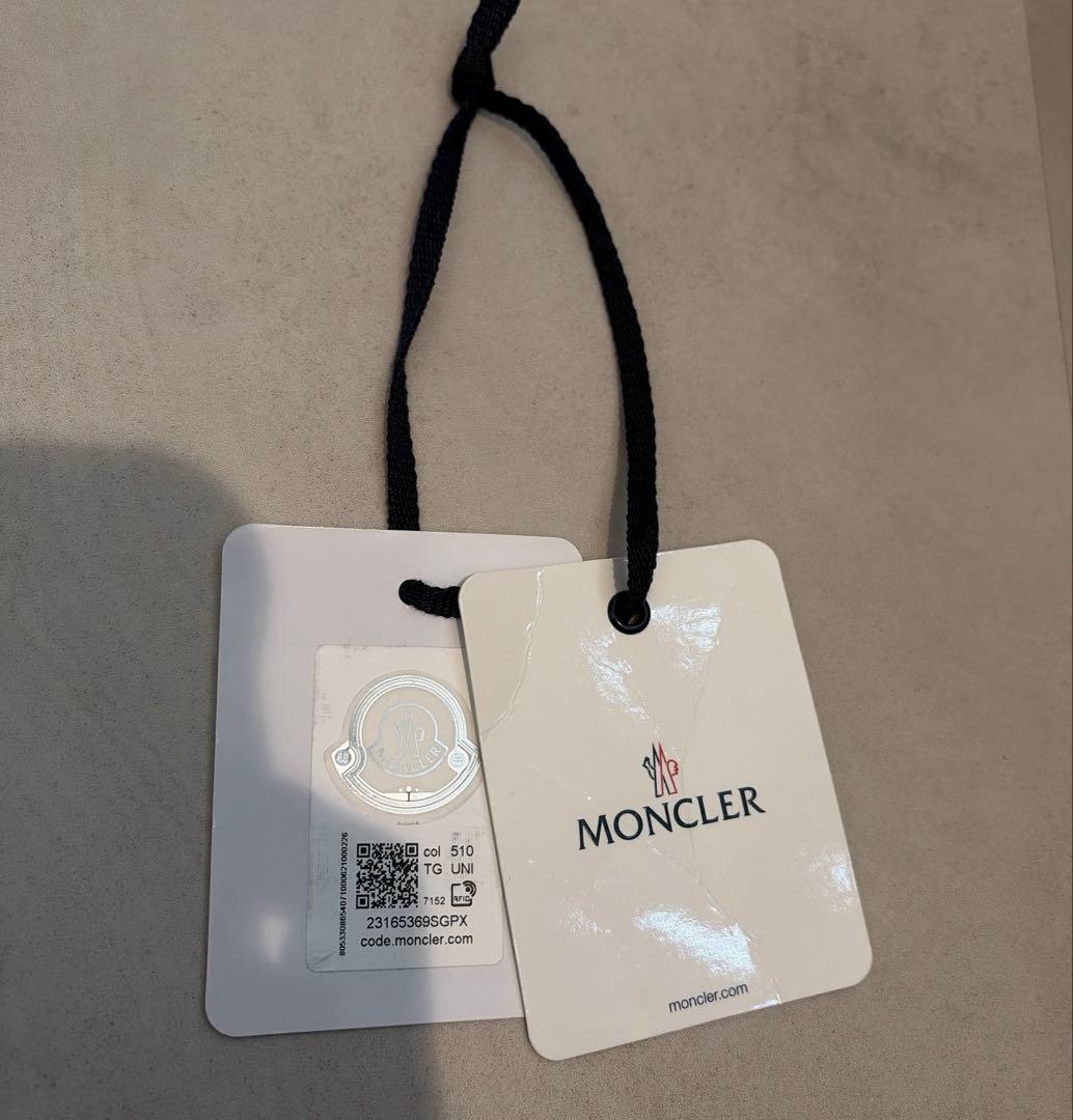 モンクレール DAUPHINE バッグ 美品　タグ付き 保存袋付き 正規品 希少