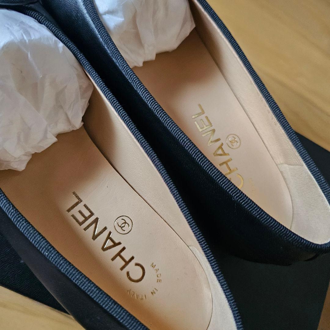 Luise 【新品未使用】CHANEL ブラック フラットシューズ 38