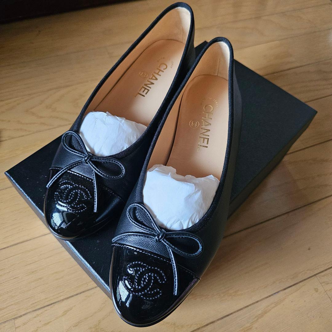 Luise 【新品未使用】CHANEL ブラック フラットシューズ 38