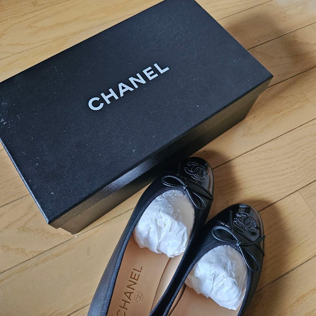 Luise 【新品未使用】CHANEL ブラック フラットシューズ 38