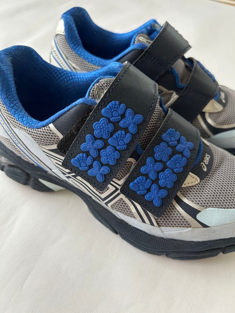 cecilie bahnsen × asics スニーカー