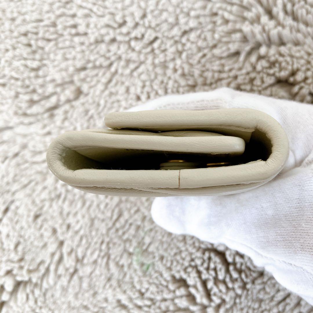 美品✨希少✨キーリング付6連キーケース ミュウミュウ マテラッセ ホワイト