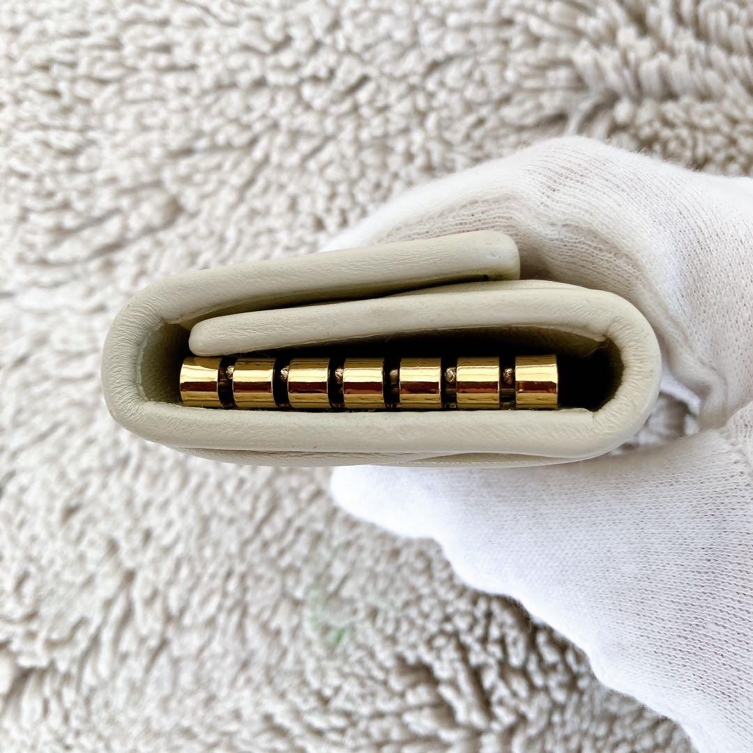 美品✨希少✨キーリング付6連キーケース ミュウミュウ マテラッセ ホワイト