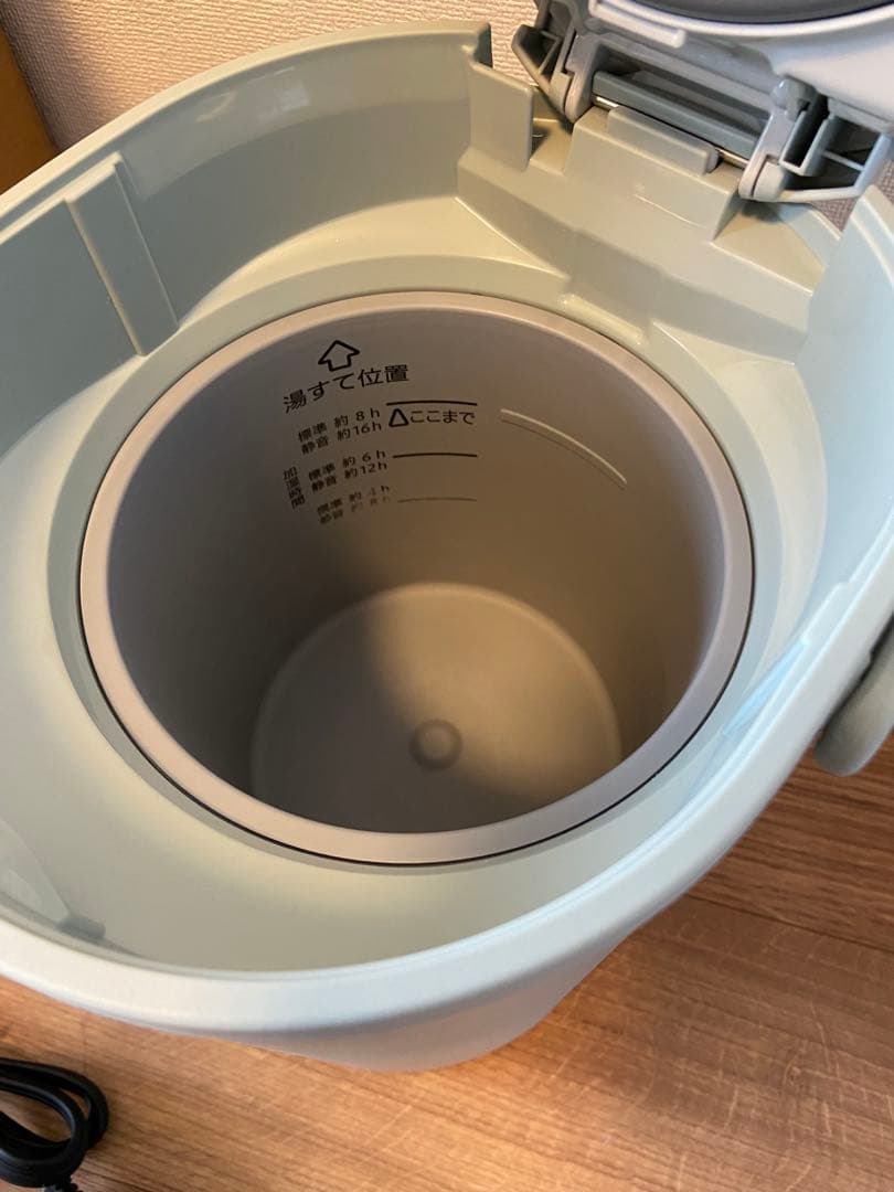 【即日発送】一度のみ使用 スチーム式加湿器 EE-MB20-GA グリーン