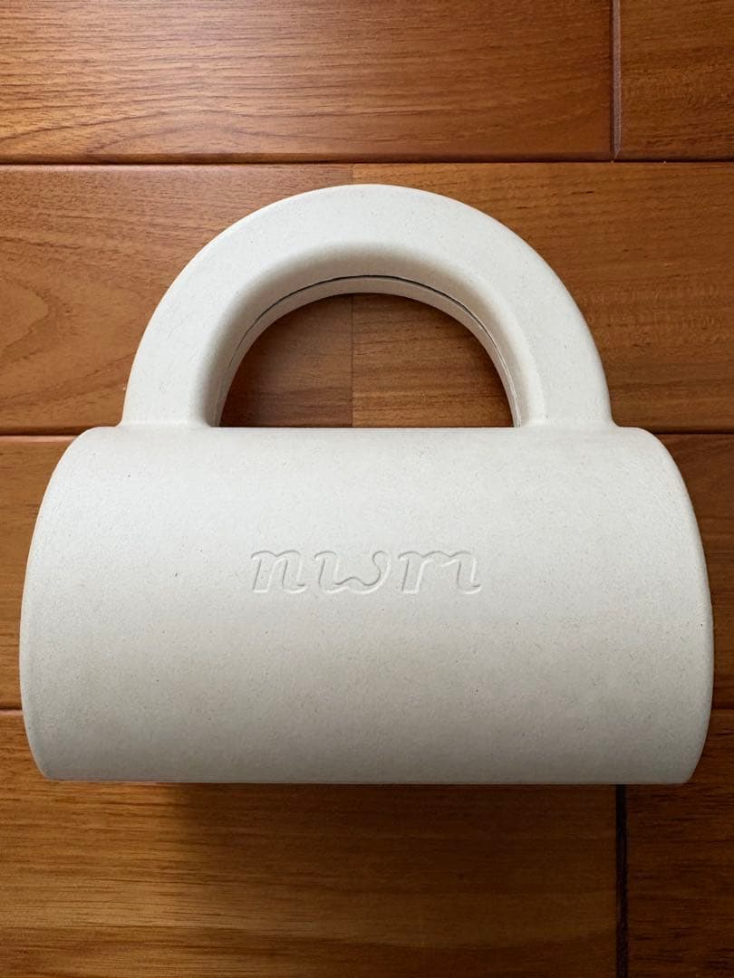 nwm オープンイヤー型ヘッドホン 収納ケース付き