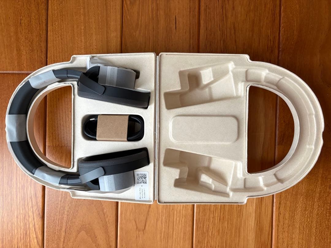 nwm オープンイヤー型ヘッドホン 収納ケース付き