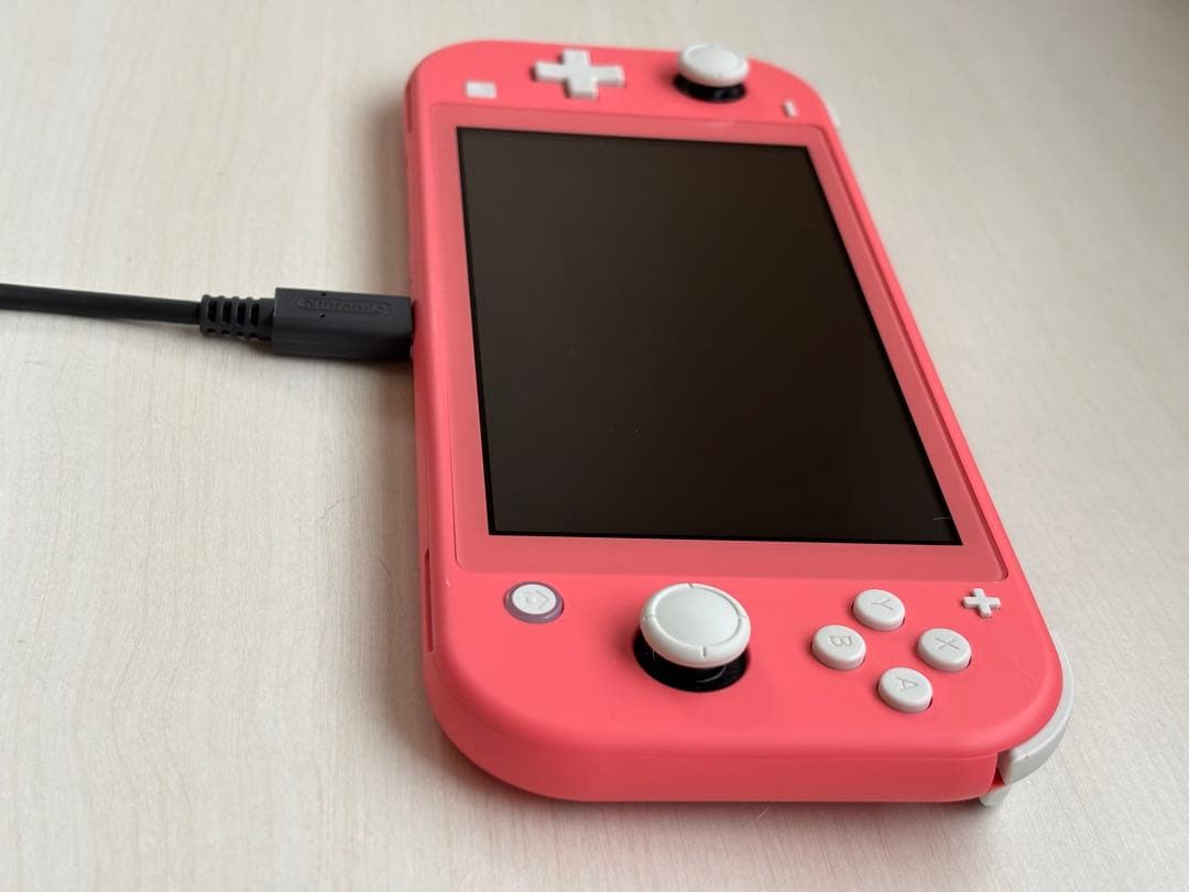 Nintendo Switch Lite ピンク 充電器付き
