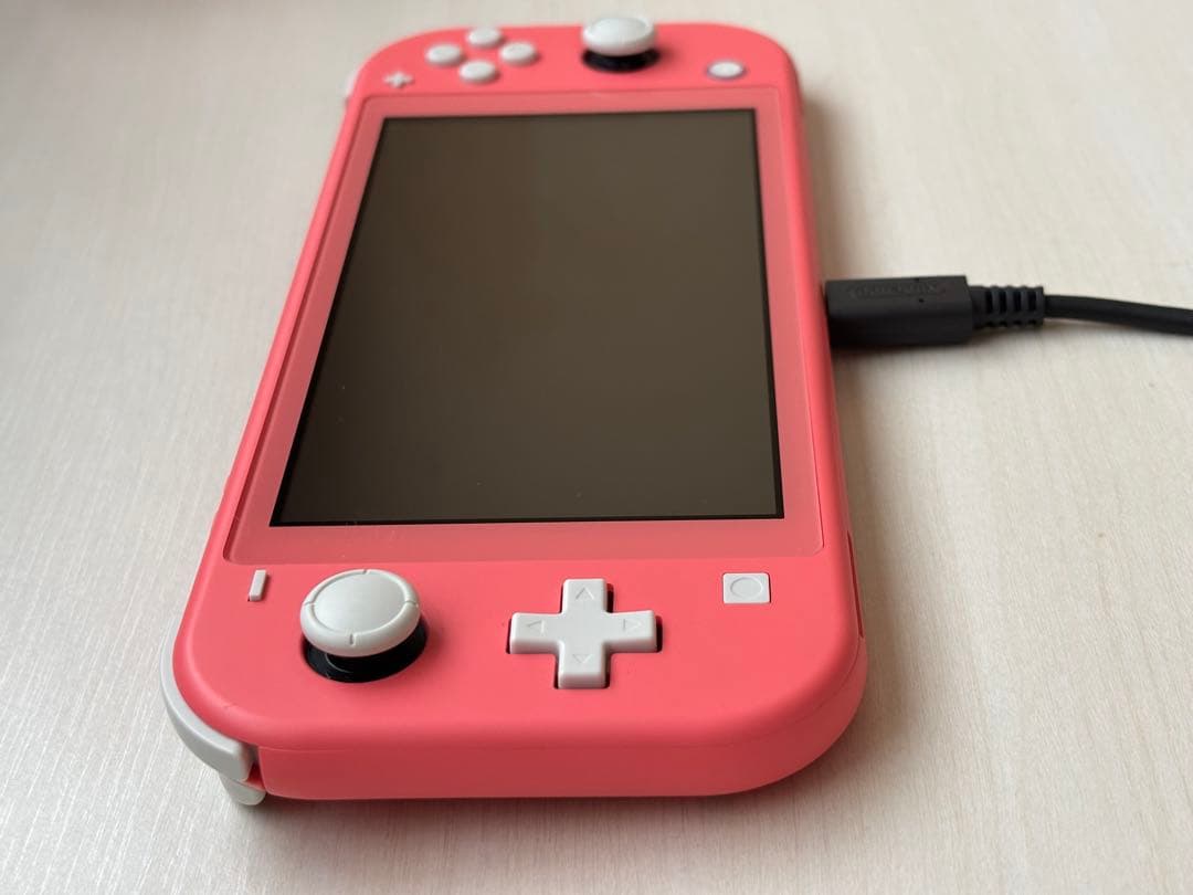 Nintendo Switch Lite ピンク 充電器付き