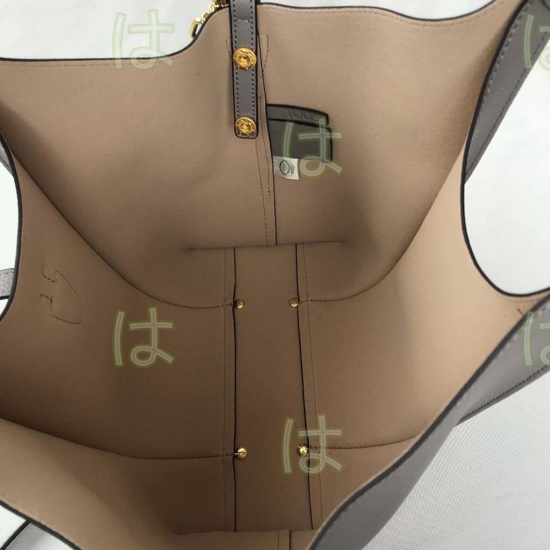 トッズ Tタイムレス　レザー　ショッピングバッグトートバッグ