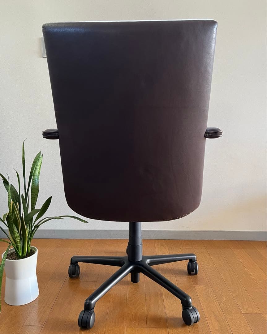 KEILHAUER キールハワー　エリート　本革張り　47.8万　ミッドバック