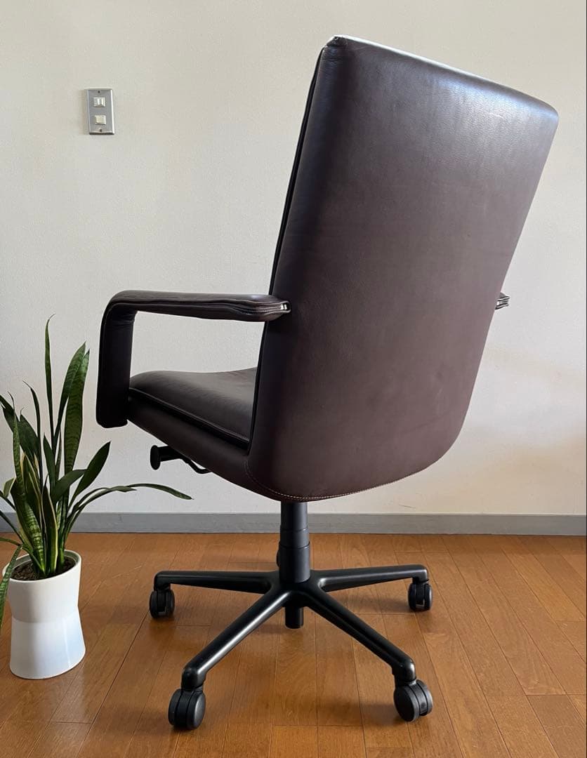 KEILHAUER キールハワー　エリート　本革張り　47.8万　ミッドバック