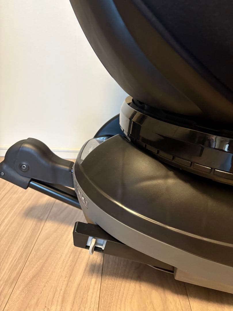 【Combi】クルムーヴ アドバンス ISOFIX エッグショック JP-590