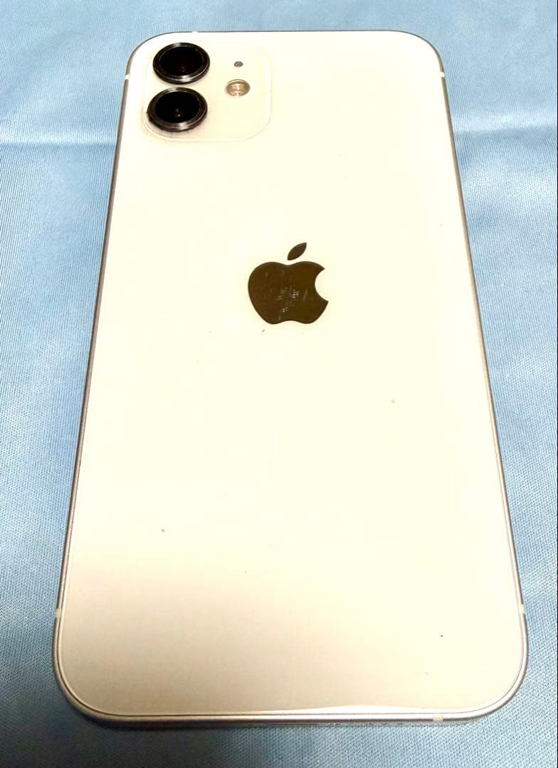 Apple iPhone 12 128GB ホワイト