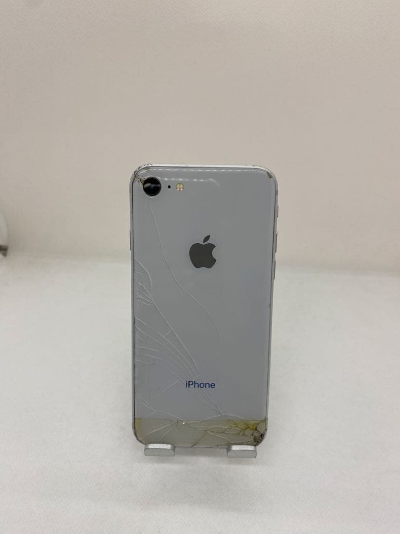 Iphone 8 64GB Sim フリー　32912