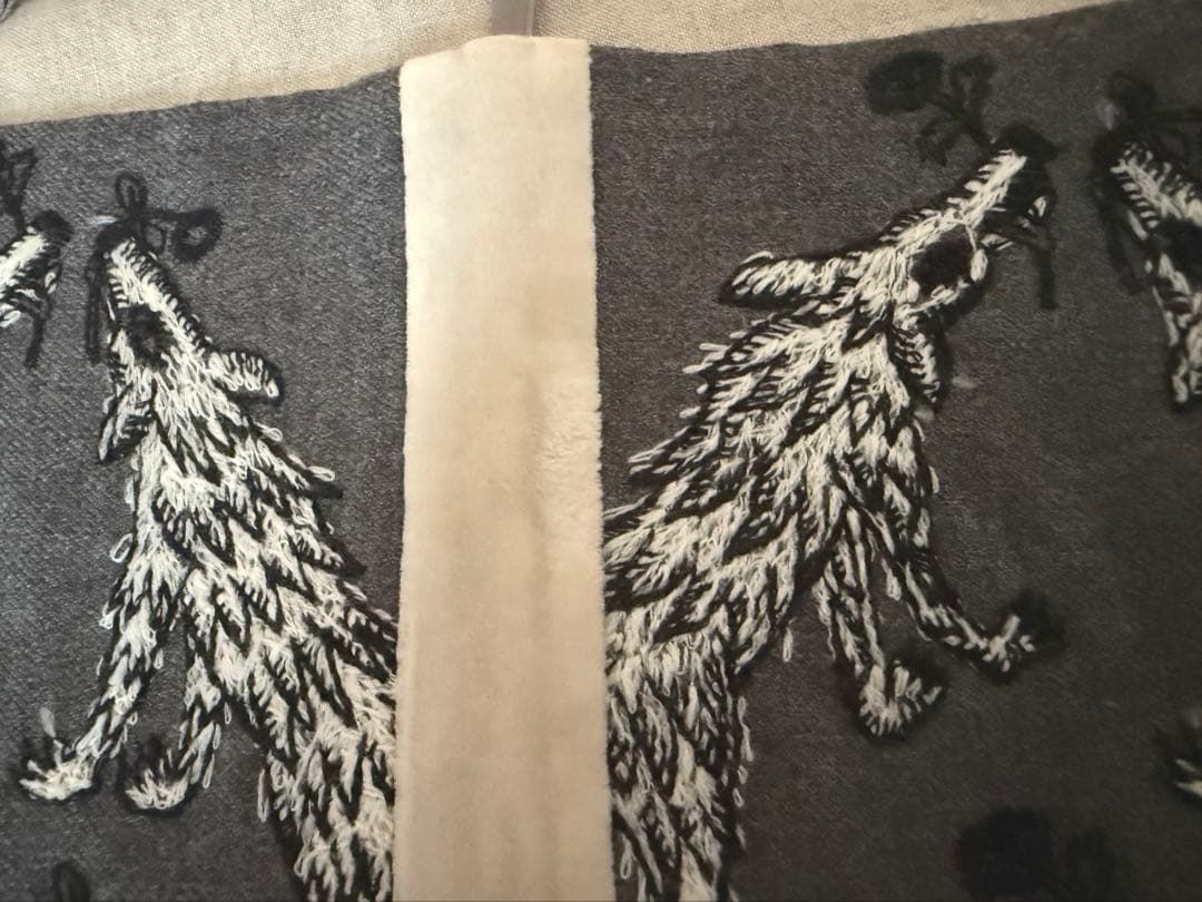 ミナペルホネン wolf & flowerブックカバー