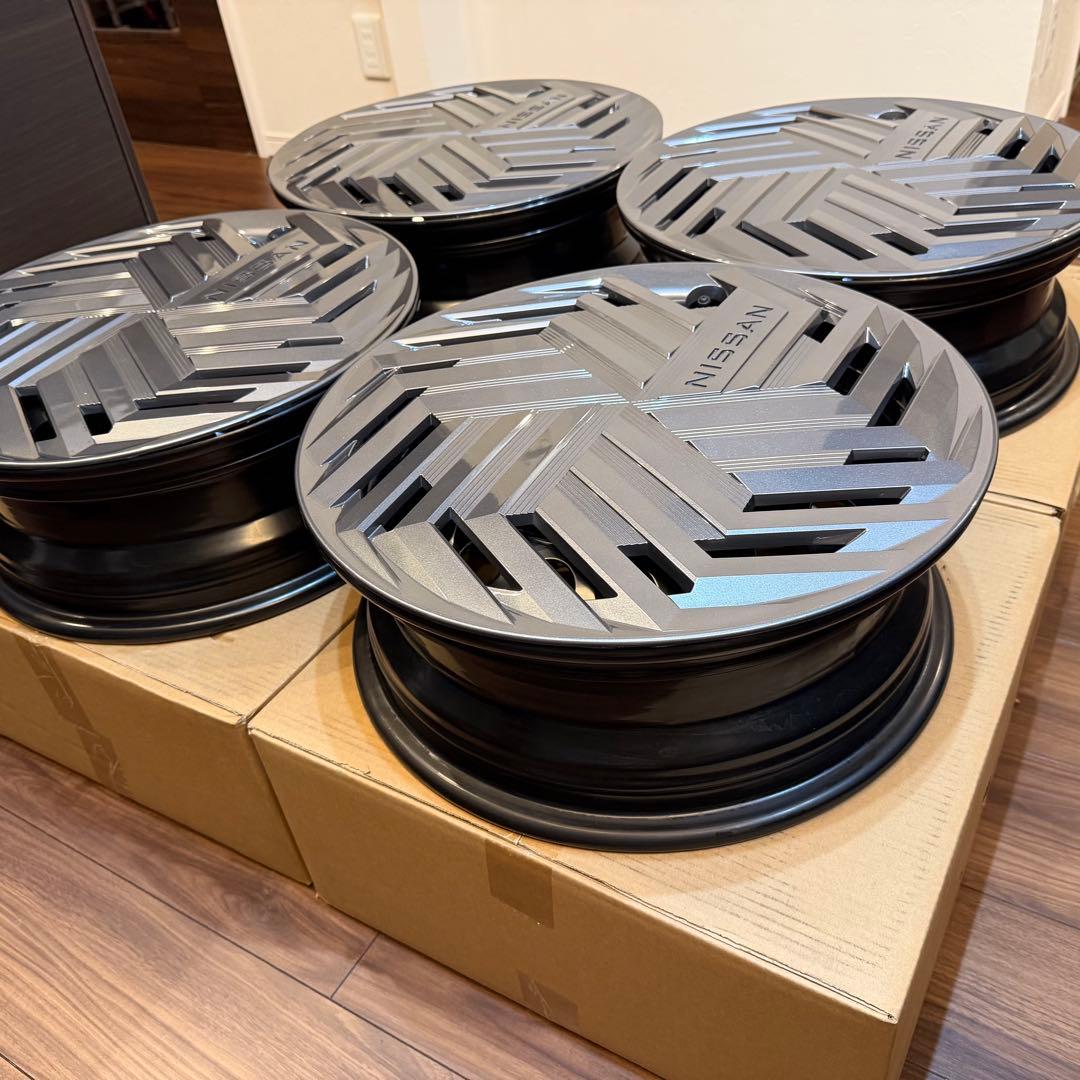 新車外し　日産E13ノート　純正ホイール　16インチ＋ホイールカバー4本セット