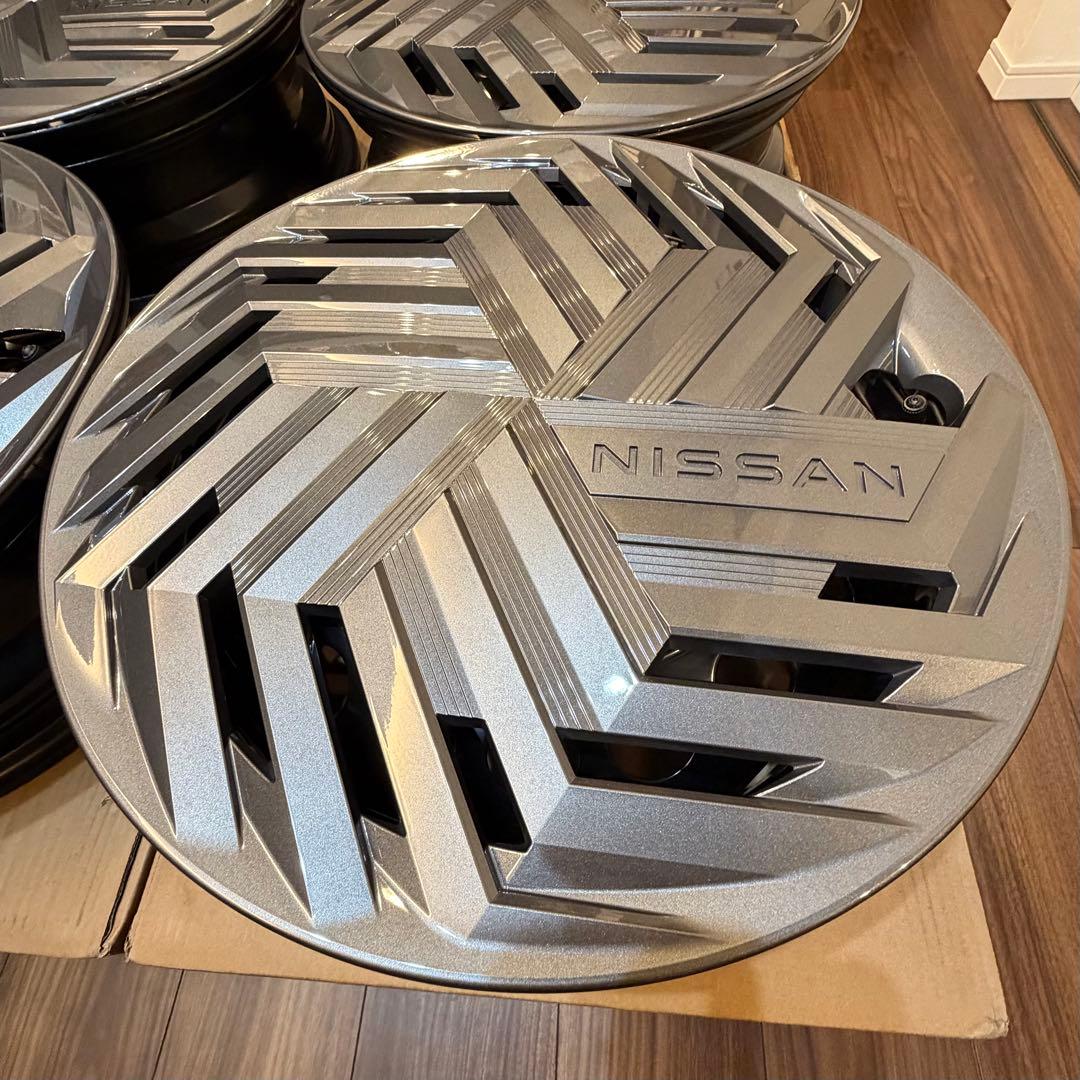 新車外し　日産E13ノート　純正ホイール　16インチ＋ホイールカバー4本セット