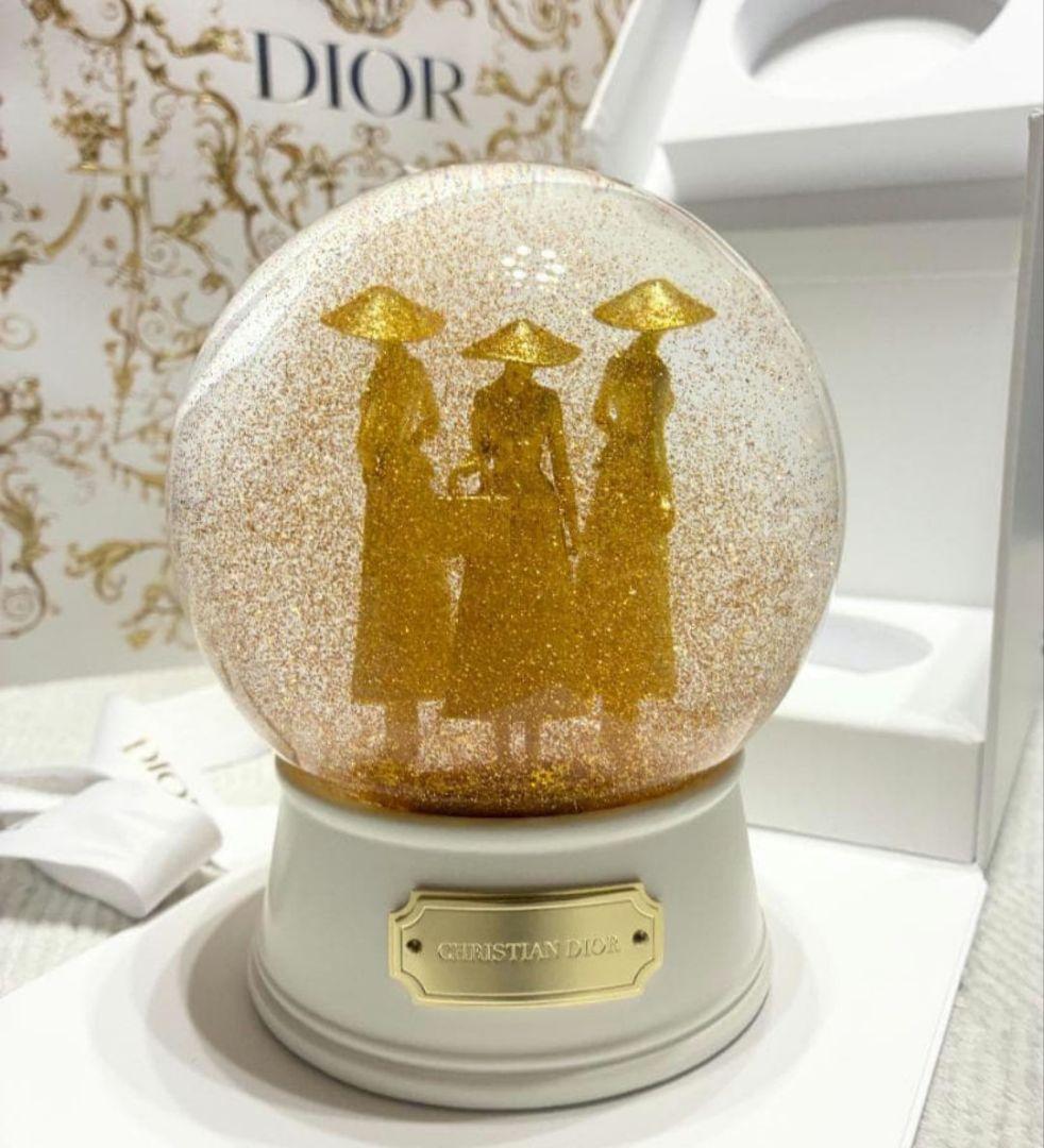 DIOR スノードーム 箱あり リボンラッピング　限定ショッパー付き