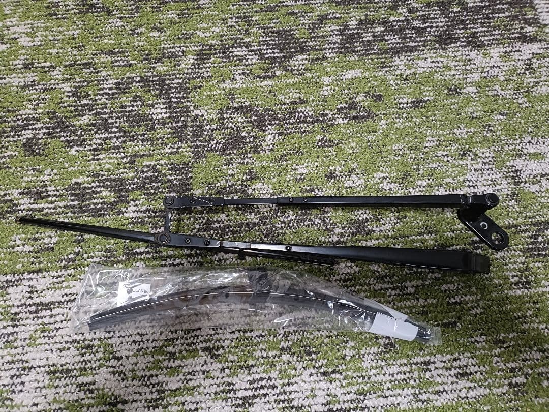 【ジョジョ@値下げ不可】トリシティ　ゾロルーフ＆ゾロボックス＆専用キャリア