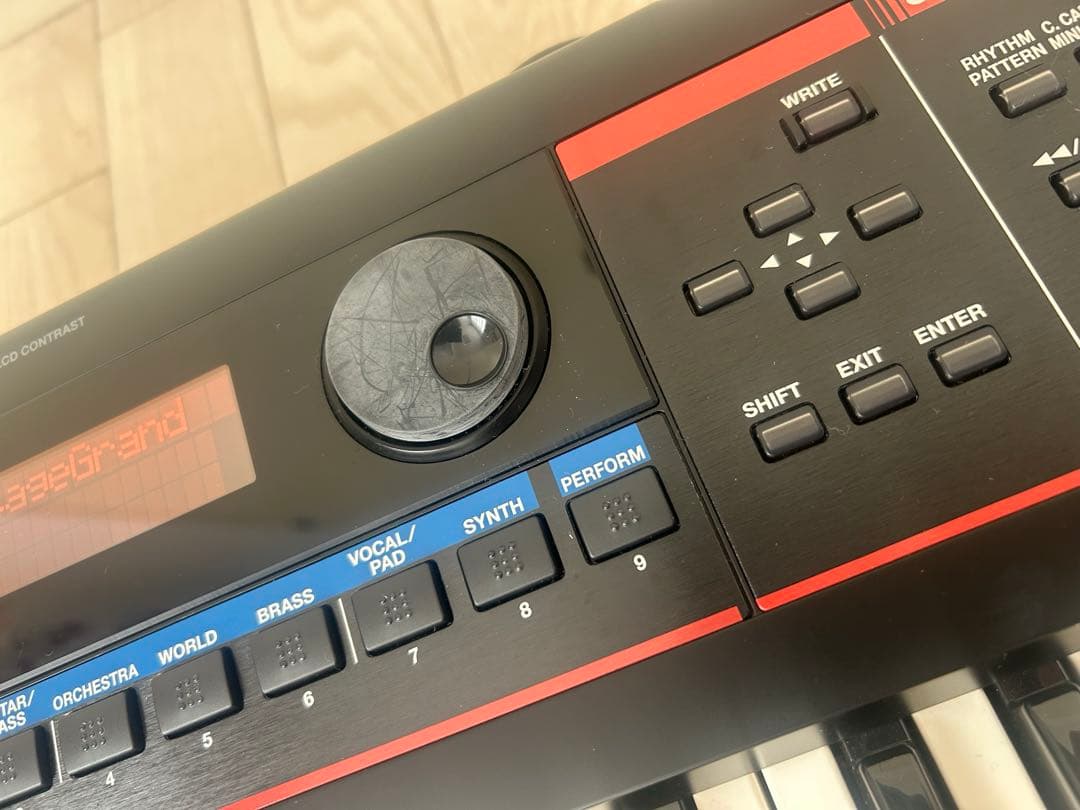 Roland JUNO-Di シンセサイザー