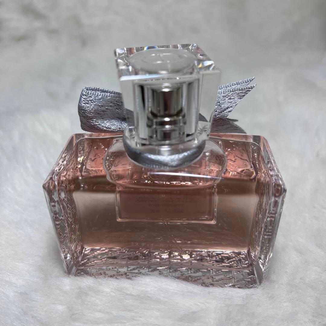未使用　ミスディオール　パルファン　50ml