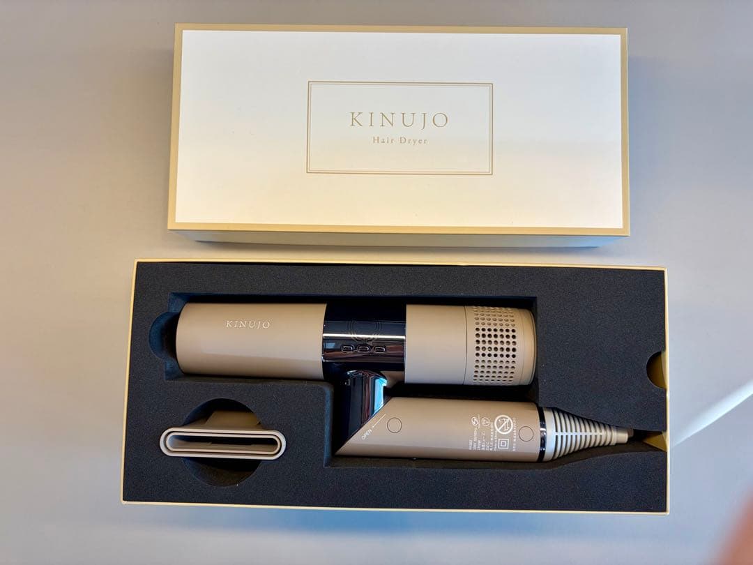 【美品】KINUJO ヘアドライヤー モカ