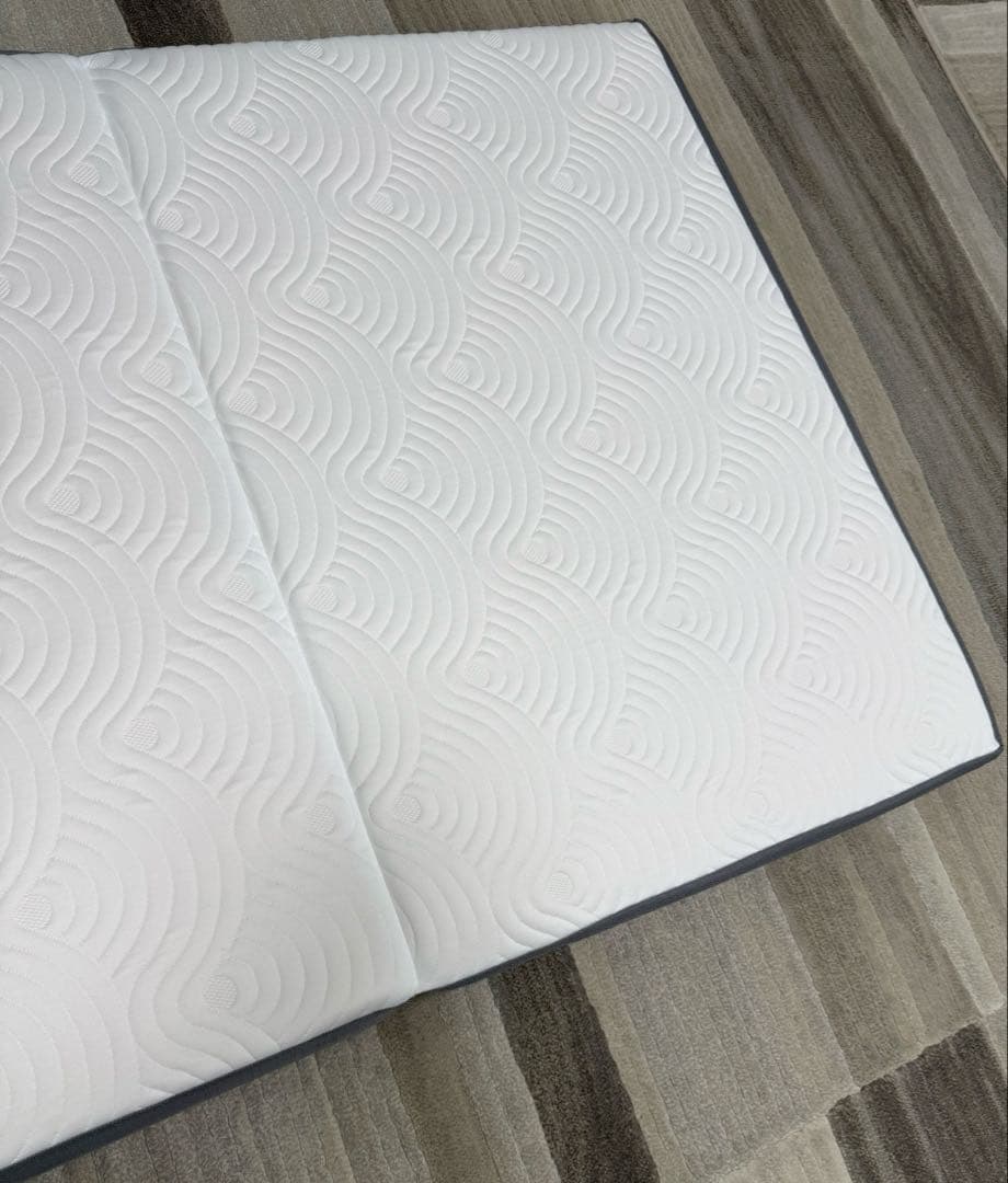 テンピュール　マットレス　ワン　リュクス　フトン　シングル　折りたたみ