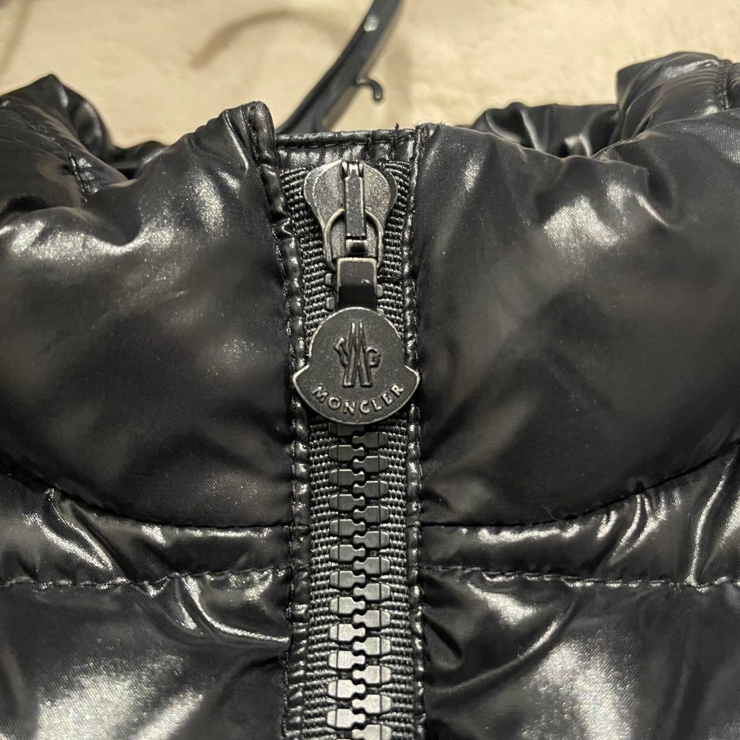 MONCLER ブラック ダウンベスト　Sサイズ相当　12Y