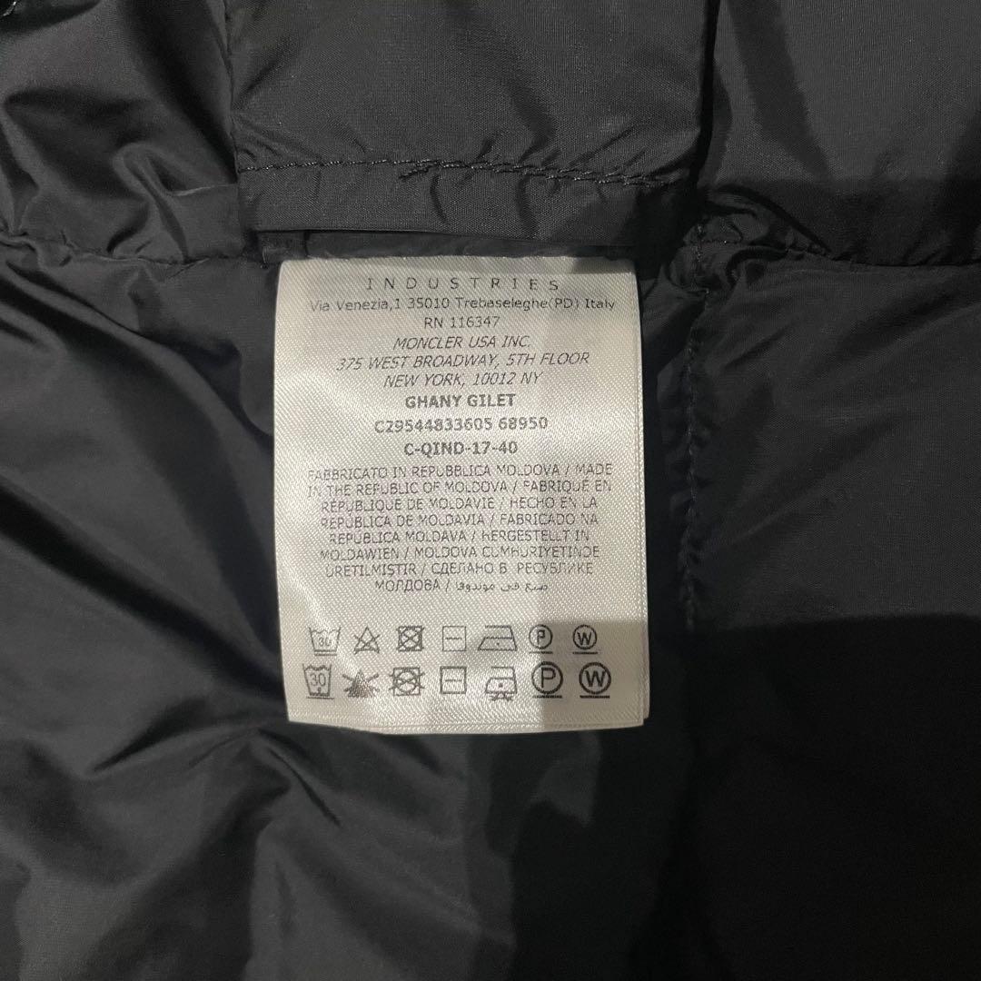 MONCLER ブラック ダウンベスト　Sサイズ相当　12Y