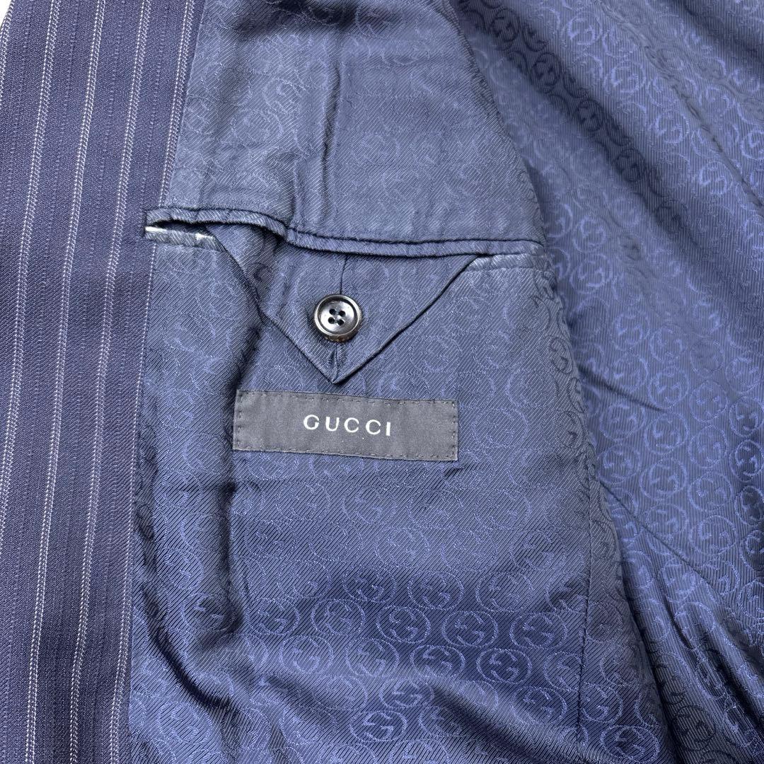 GUCCI スーツ セットアップ ストライプ 2B 裏地ロゴ柄 ネイビー 50R