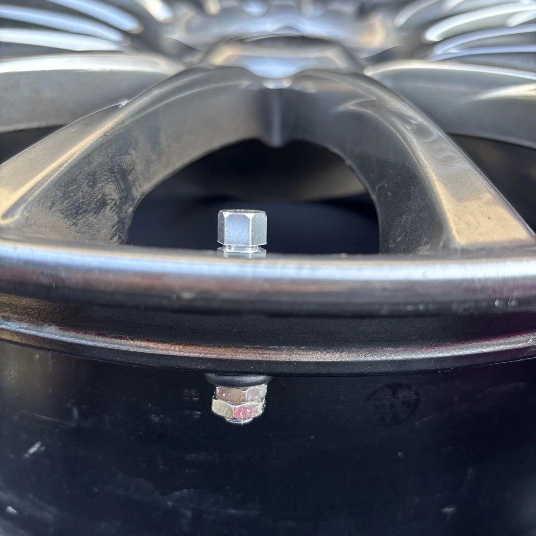 #1831 ブリヂストン　BEO 18インチ　ホイール　4本