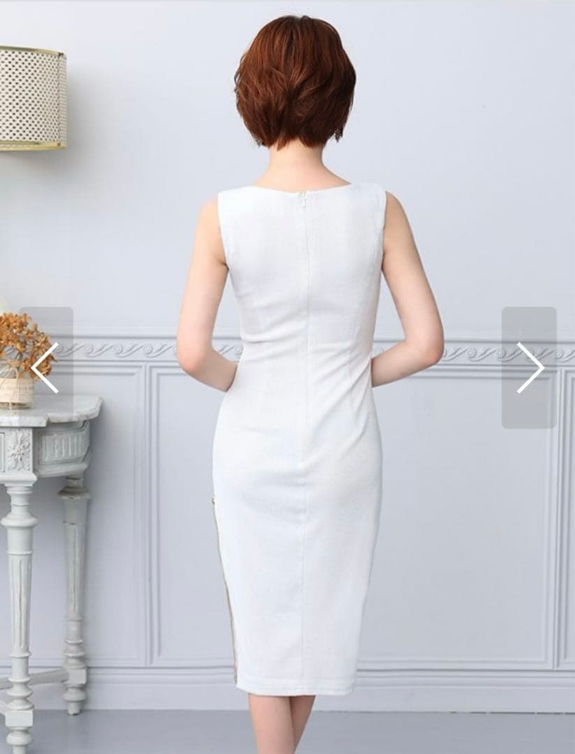 キャバ嬢ドレス　グレー ミディアムタイトドレス