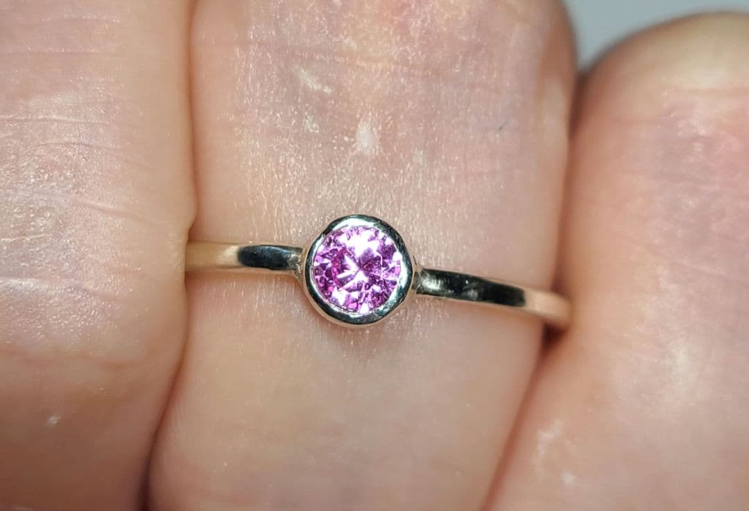 JiJikoro☆ホットピンク!!★マダガスカルピンクサファイア★オーダー