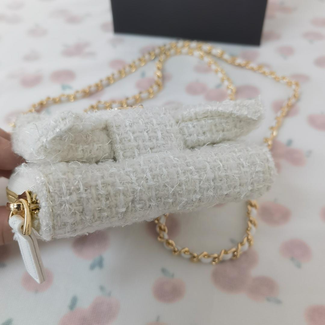 ホワイト ミニチェーンウォレット